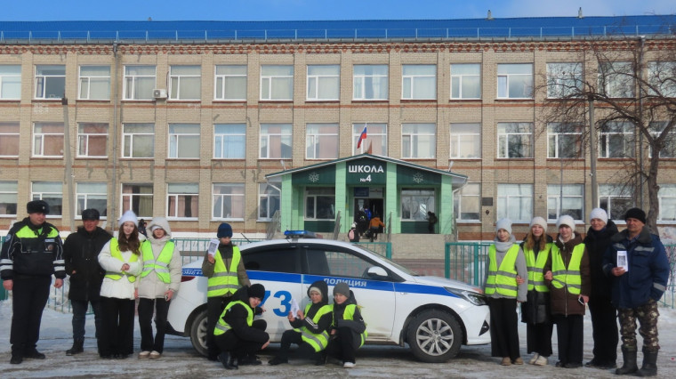 Наши юные пешеходы.
